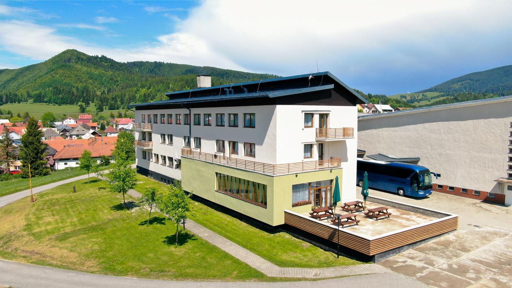 Hotel Telgart - Turisticke Ubytovanie ภายนอก รูปภาพ